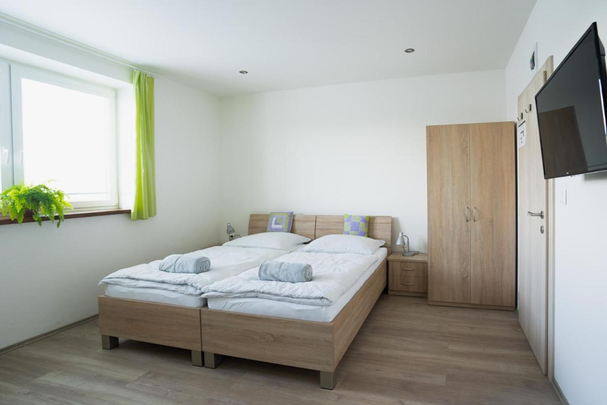 Apartmany Pokoj Zvolen Buitenkant foto