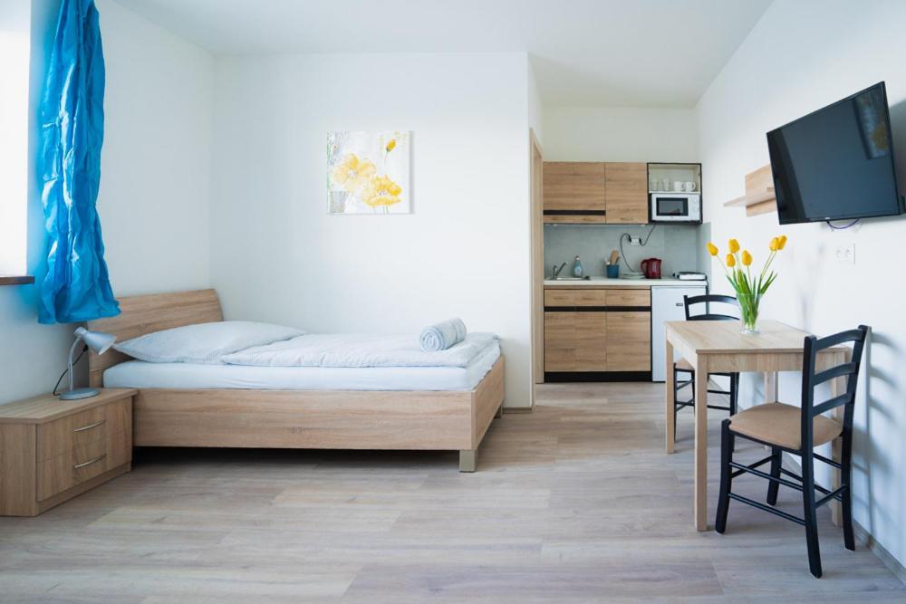 Apartmany Pokoj Zvolen Buitenkant foto